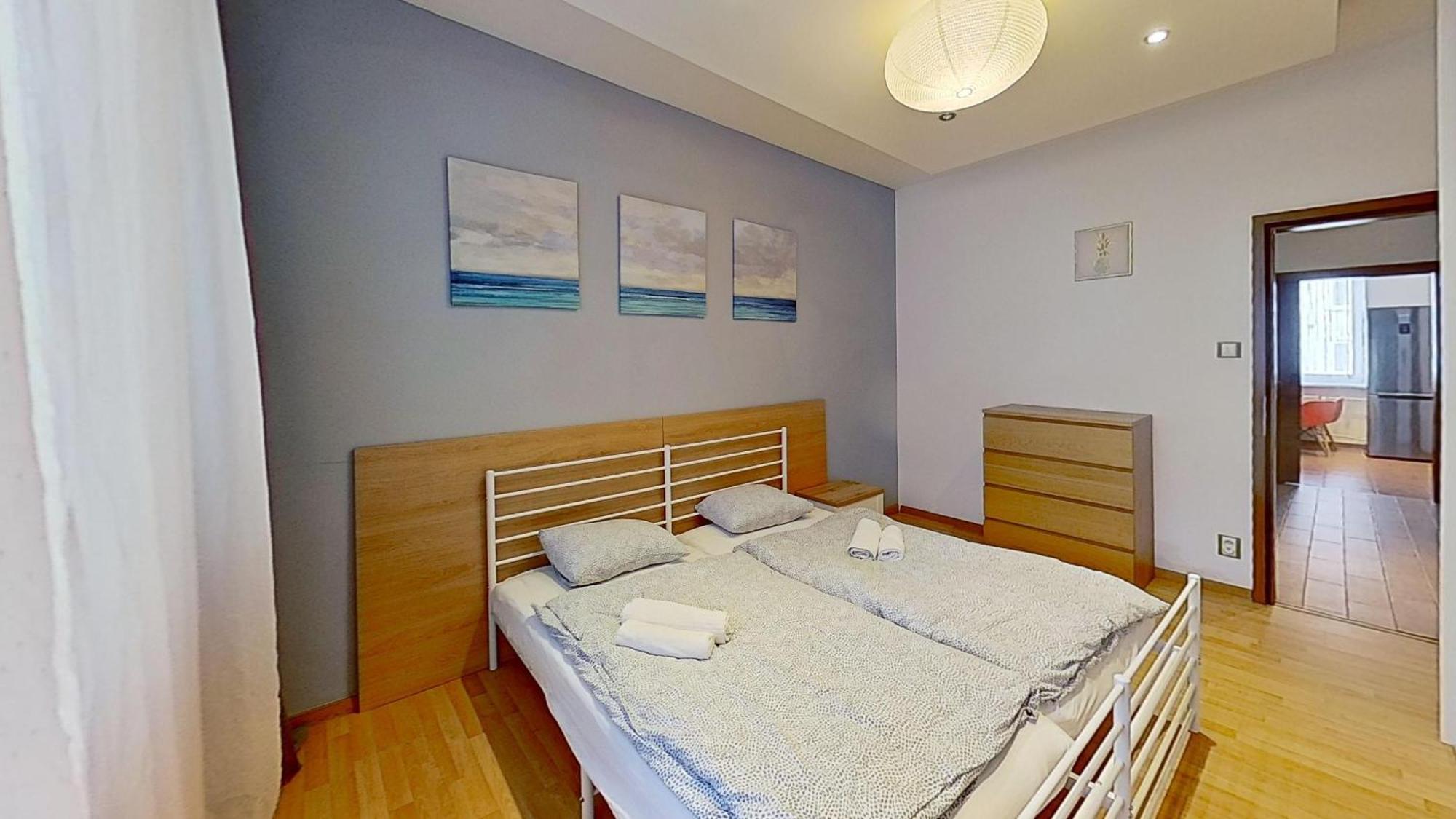 2Br Apt With Free Garage Parking, Close To The Historic Centre Братислава Екстериор снимка